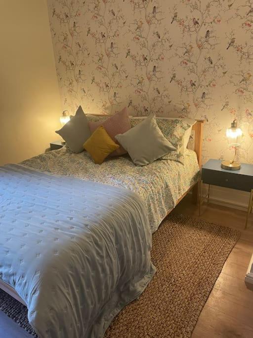 West London Stunning Garden Flat - Period Features Apartment Bagian luar foto